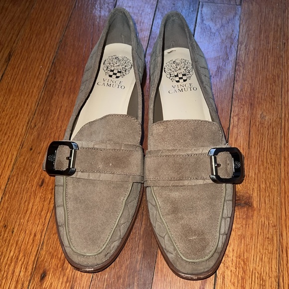 Vince Camuto Flats - Picture 2 of 7